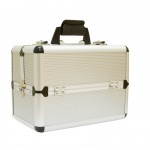 what-is-in-a-cosmetology-kit